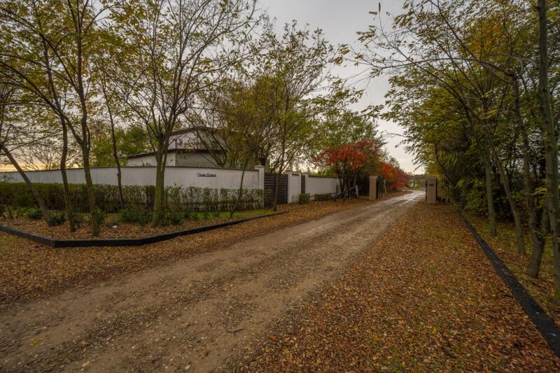 Afumati, teren intravilan de vanzare, cartier rezidential deosebit,